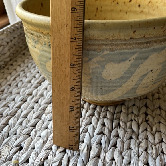 Artisan Stoneware Bowl - Picture 5 of 8
